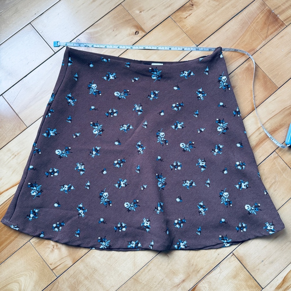 H&M Brown Floral mini Skirt